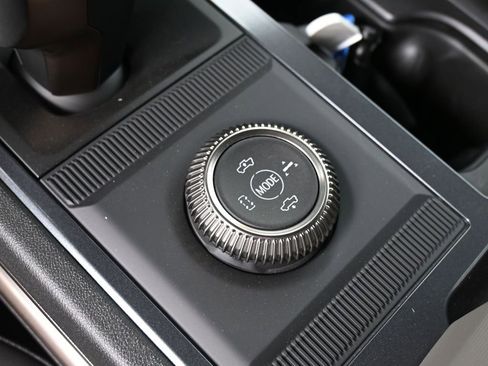 New 2025 GMC Hummer EV 2X image 25