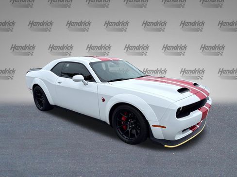 Used 2023 Dodge Challenger SRT Hellcat RWD image 2
