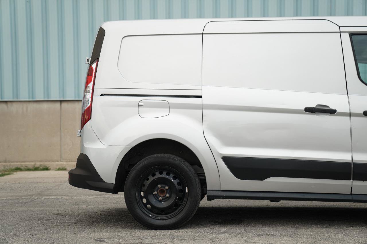 Used 2022 Ford Transit Connect XLT FWD image 11