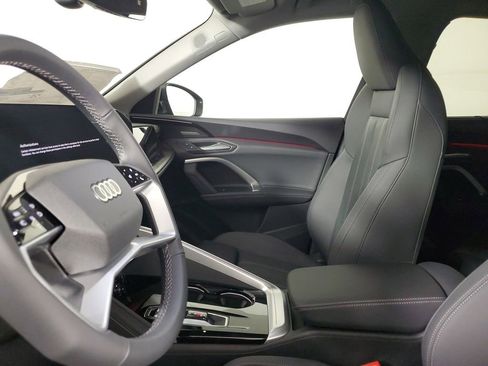 New 2025 Audi Q5 Premium Plus image 22