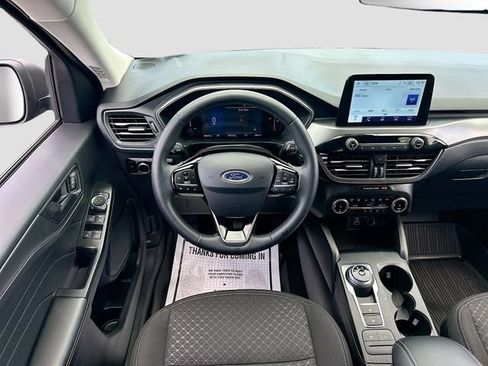 Used 2025 Ford Escape Active w/ Cold Weather Package AWD/4WD image 29