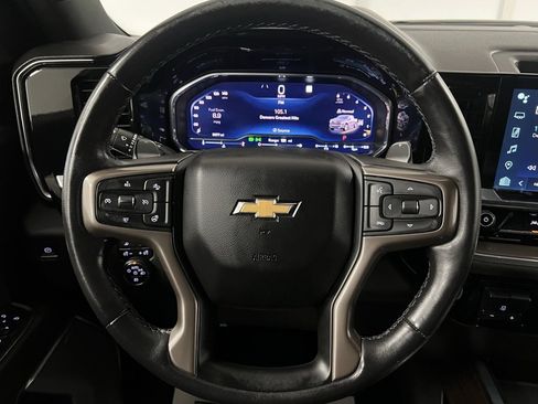 Used 2022 Chevrolet Silverado 1500 High Country image 31