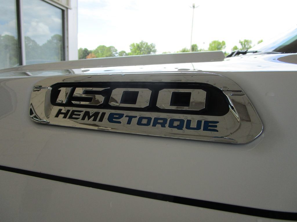 Used 2023 RAM 1500 Lone Star AWD/4WD image 23