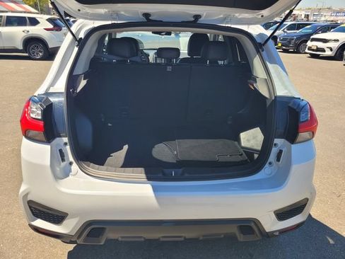 Used 2024 Mitsubishi Outlander Sport SE AWD/4WD image 11