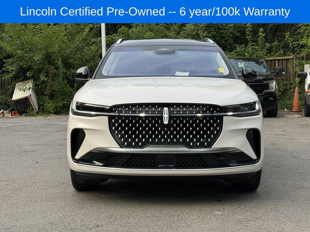 Certified 2024 Lincoln Nautilus Reserve AWD/4WD image 2