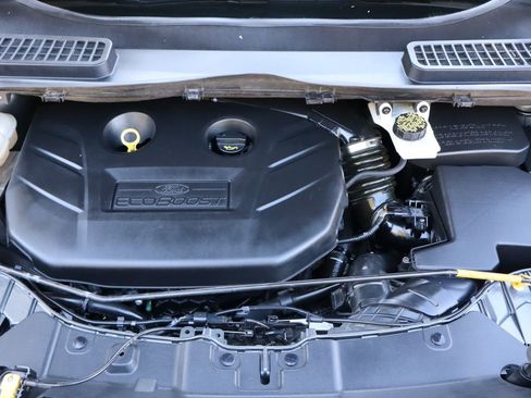 Used 2013 Ford Escape SE image 41