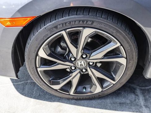 Used 2020 Honda Civic Sport image 6