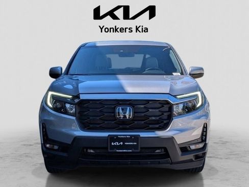 Used 2023 Honda Passport EX-L image 3