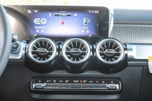 Used 2025 Mercedes-Benz EQB 300 4MATIC image 14