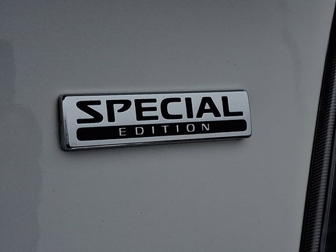 Used 2012 Nissan Sentra 2.0 SR w/ Special Edition Pkg image 32