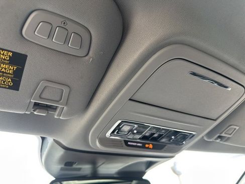 Used 2021 Lincoln Corsair AWD w/ Premium Package image 45