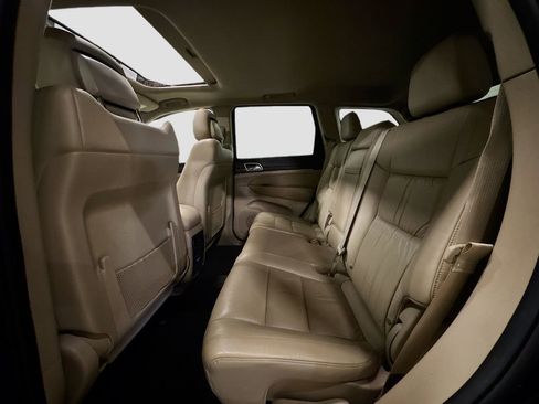 Used 2014 Jeep Grand Cherokee Limited image 30