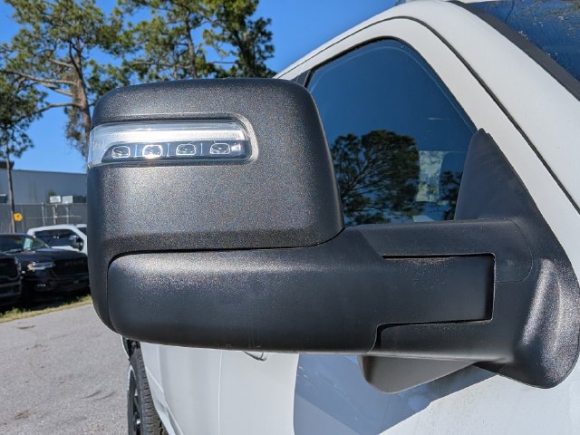 New 2026 RAM 2500 Laramie AWD/4WD image 11