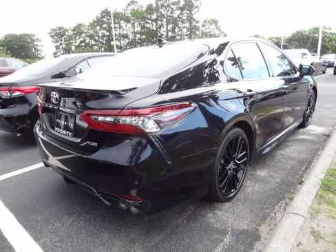 Used 2024 Toyota Camry XSE FWD image 7