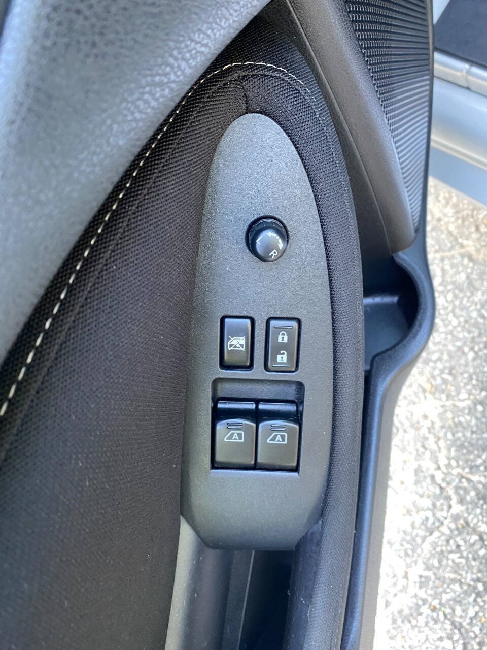 Used 2014 Nissan 370Z Coupe w/ Sport Package RWD image 17