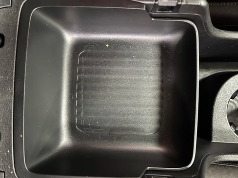 Used 2025 Hyundai Kona SEL FWD image 27