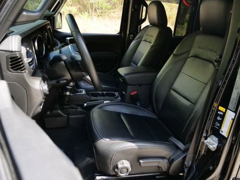 Used 2022 Jeep Wrangler Unlimited Sahara w/ Cold Weather Group image 3