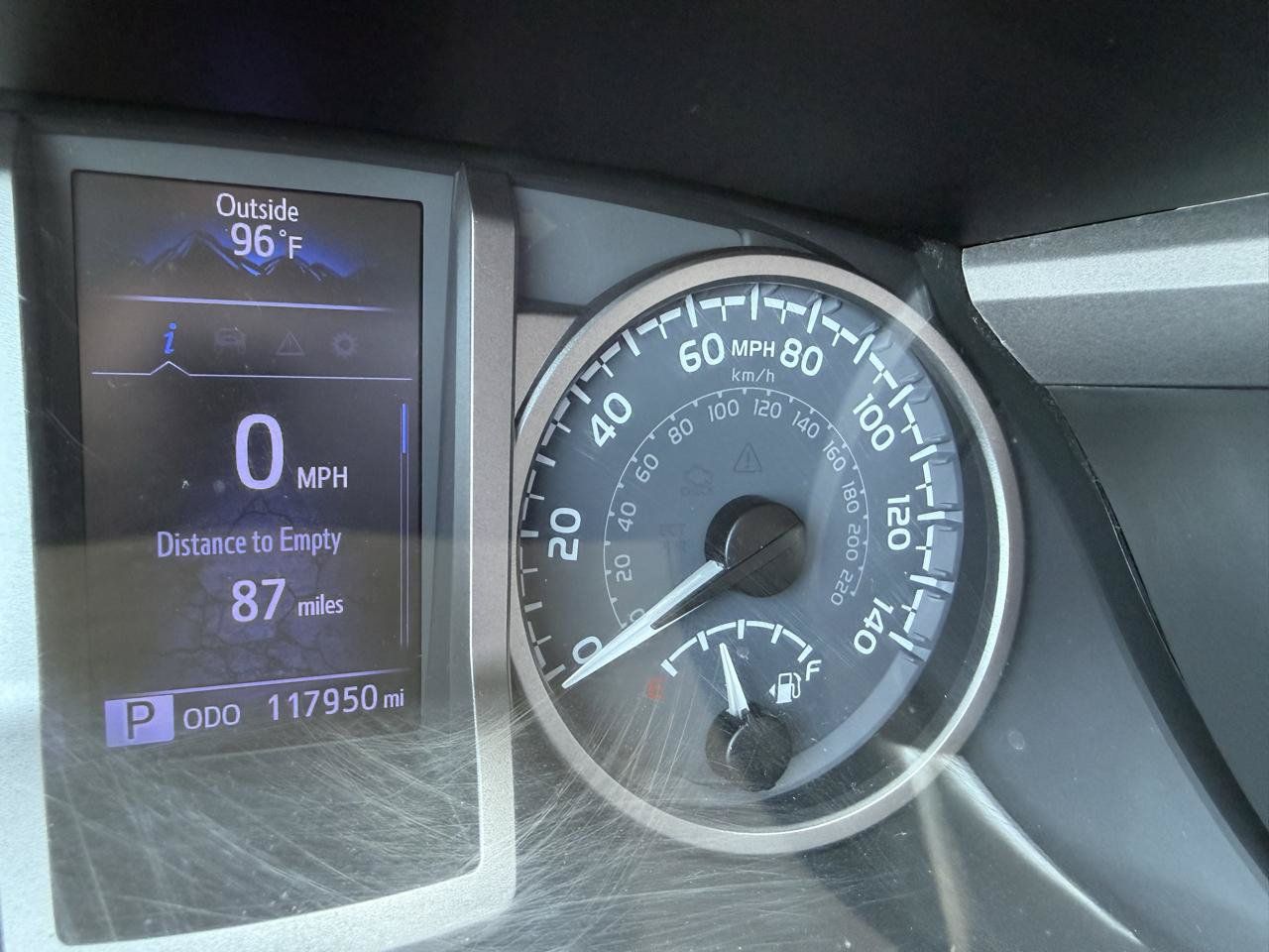 Used 2020 Toyota Tacoma SR5 RWD image 26