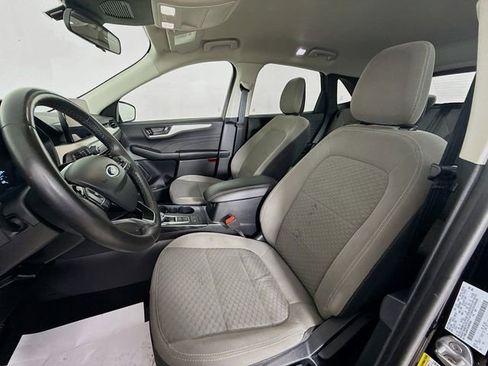 Certified 2022 Ford Escape SE w/ Cold Weather Package image 20