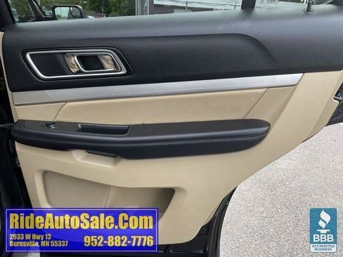 Used 2017 Ford Explorer XLT w/ Equipment Group 201A AWD/4WD image 15