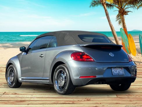 Used 2013 Volkswagen Beetle 2.5 image 3