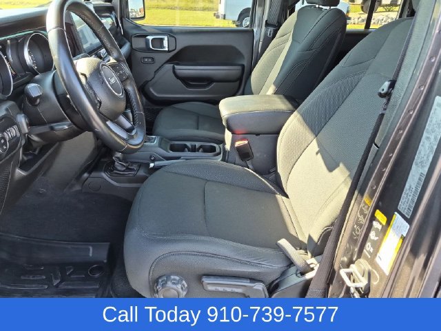 Used 2022 Jeep Gladiator Sport AWD/4WD image 13