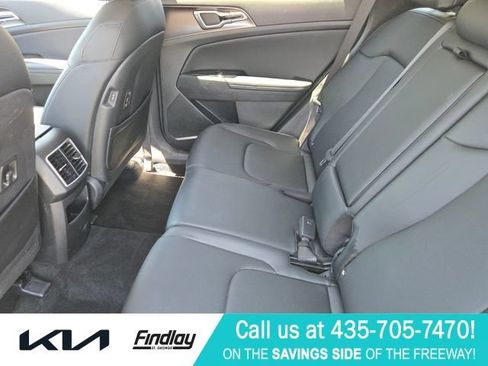 Certified 2023 Kia Sportage EX FWD image 10