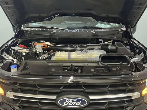Used 2024 Ford F150 XLT w/ Mobile Office Package image 27