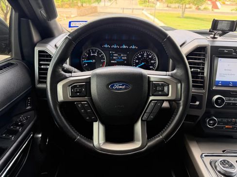 Used 2021 Ford Expedition XLT RWD image 21