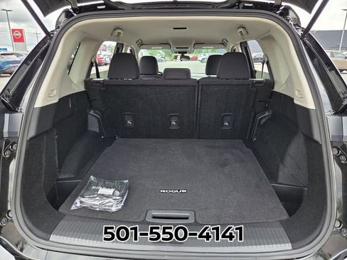 Used 2026 Nissan Rogue S FWD image 14