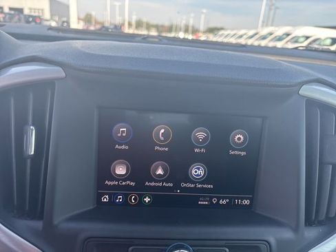 Used 2024 GMC Terrain SLE image 15