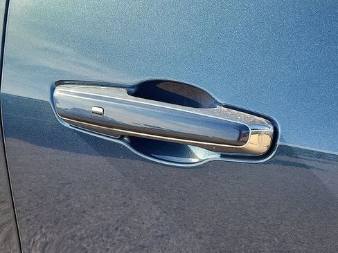 New 2026 Chevrolet Traverse High Country image 6