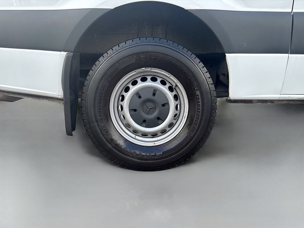 Used 2021 Mercedes-Benz Sprinter 1500 image 14