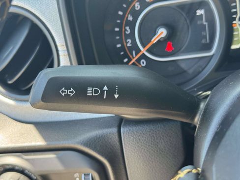 Used 2024 Jeep Wrangler Unlimited Sport AWD/4WD image 21