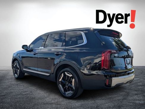Certified 2023 Kia Telluride S FWD image 5