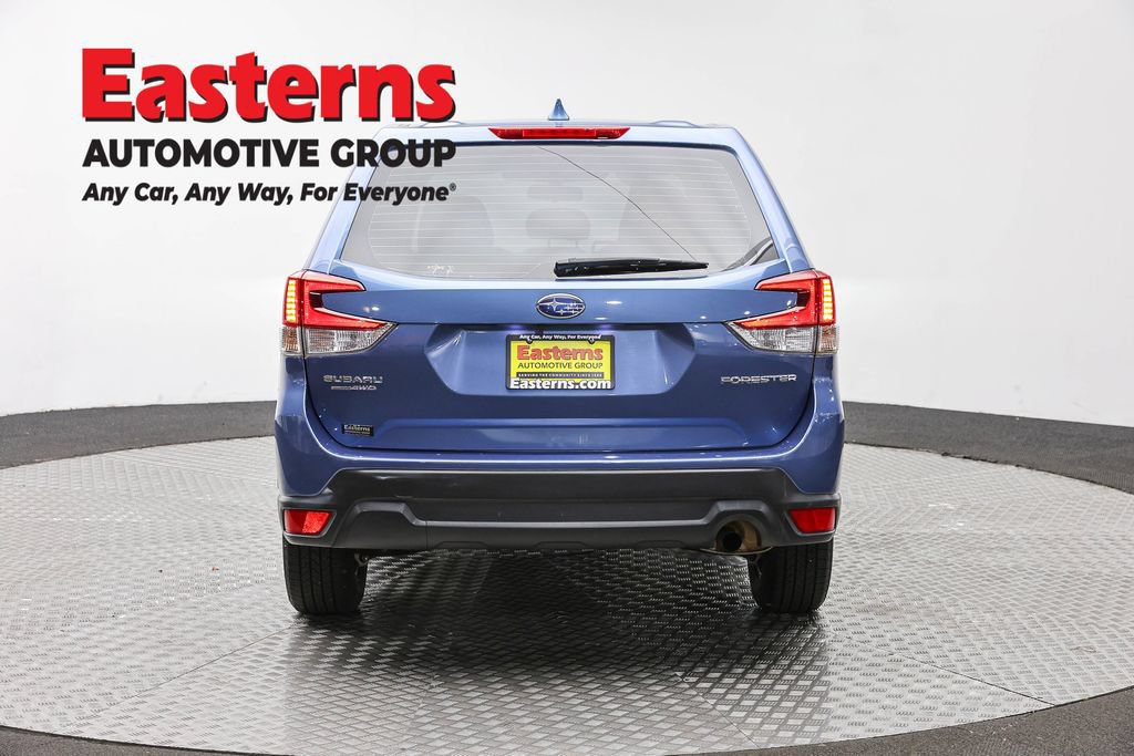 Used 2022 Subaru Forester AWD/4WD image 7
