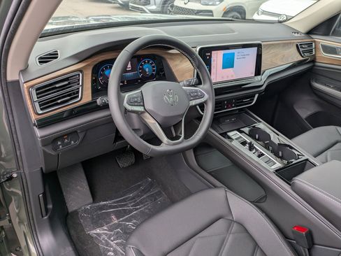 New 2026 Volkswagen Atlas SE AWD/4WD image 12