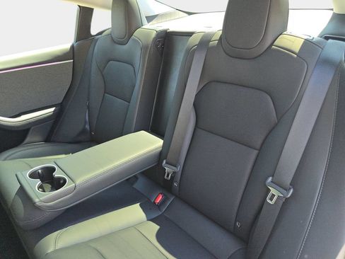 Used 2025 Tesla Model 3 Long Range RWD image 17