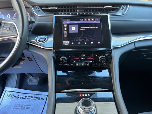 Used 2021 Jeep Grand Cherokee L Laredo w/ Luxury Tech Group I image 22