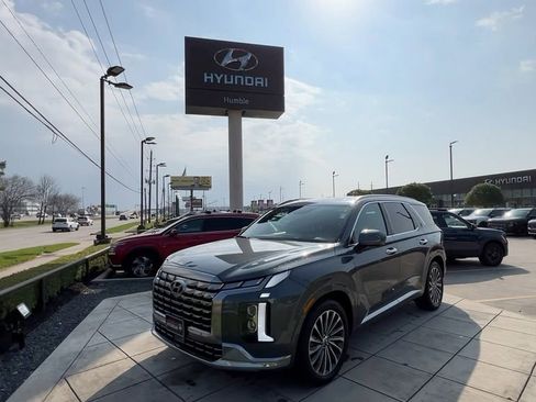 Used 2024 Hyundai Palisade Calligraphy image 9