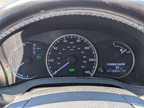 Used 2016 Lexus CT 200h w/ Navigation Package FWD image 11