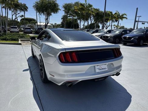 Used 2016 Ford Mustang Coupe RWD image 13