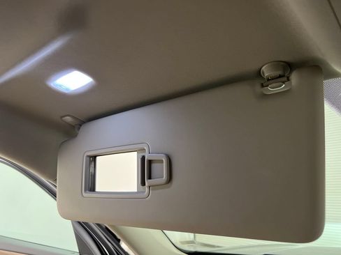 Used 2026 Volkswagen Atlas SE FWD image 70
