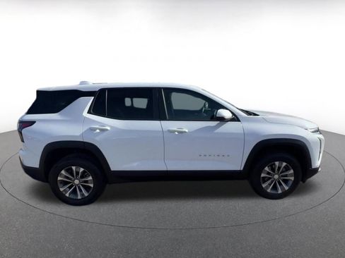 Used 2025 Chevrolet Equinox LT image 16