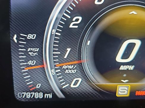 Used 2014 Chevrolet Corvette Stingray Coupe image 8