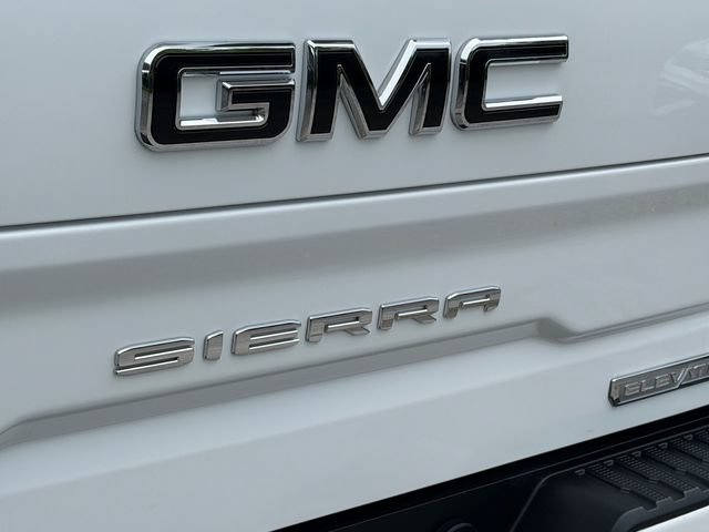 Certified 2022 GMC Sierra 1500 Elevation w/ Preferred Package RWD image 10