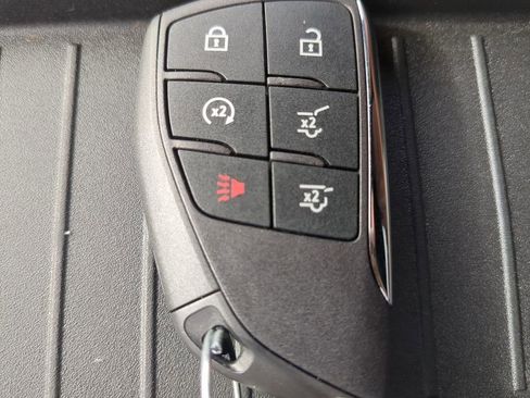 Used 2023 GMC Yukon Denali Ultimate w/ LPO, Floor Liner Package image 31