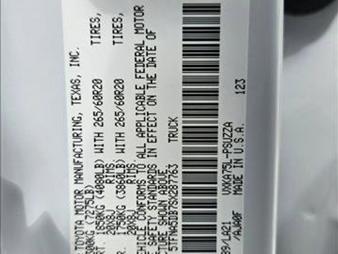 New 2025 Toyota Tundra Platinum image 16