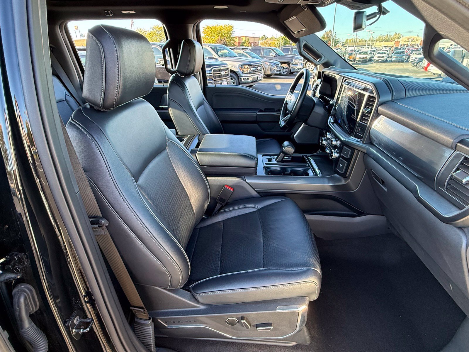 Used 2024 Ford F150 Lariat w/ Equipment Group 502A High AWD/4WD image 19