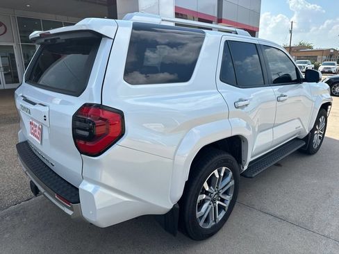 Used 2025 Toyota 4Runner Limited RWD image 6